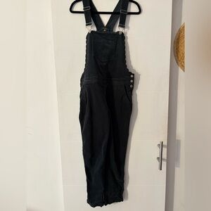 Wyse London Navy Scalloped overalls, Size 3